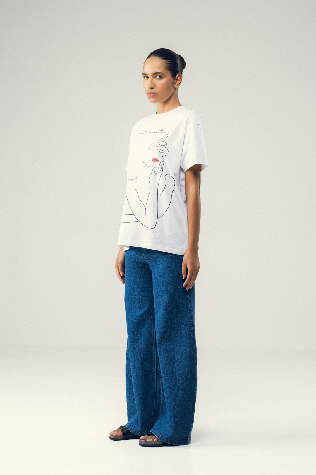 ABSTRACT  LINE ART WHITE TEE