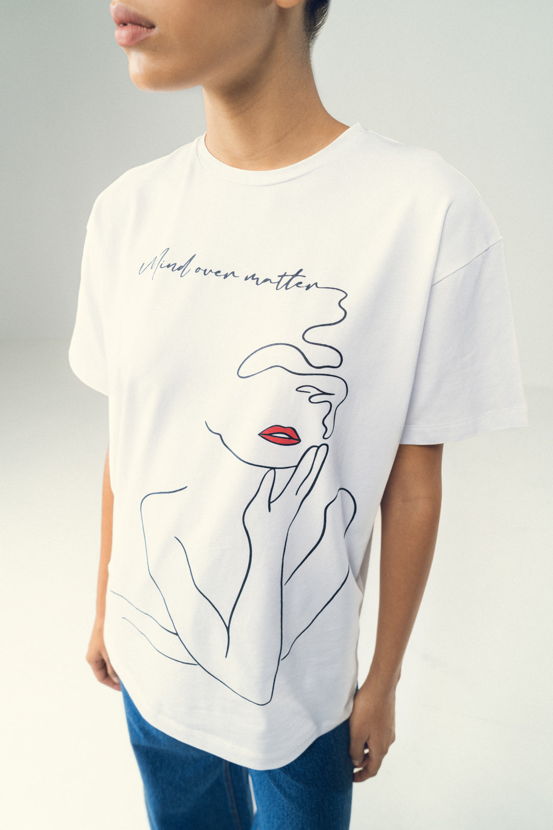 ABSTRACT  LINE ART WHITE TEE