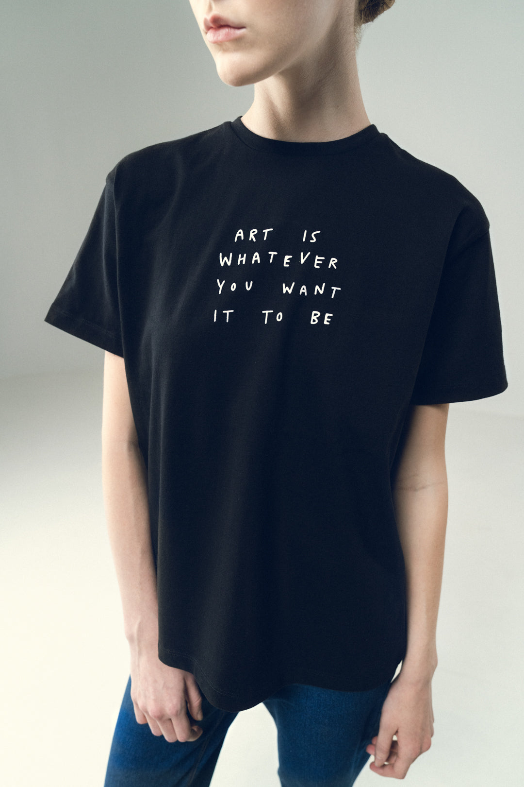 BLACK QUOTE GRAPHIC TEE
