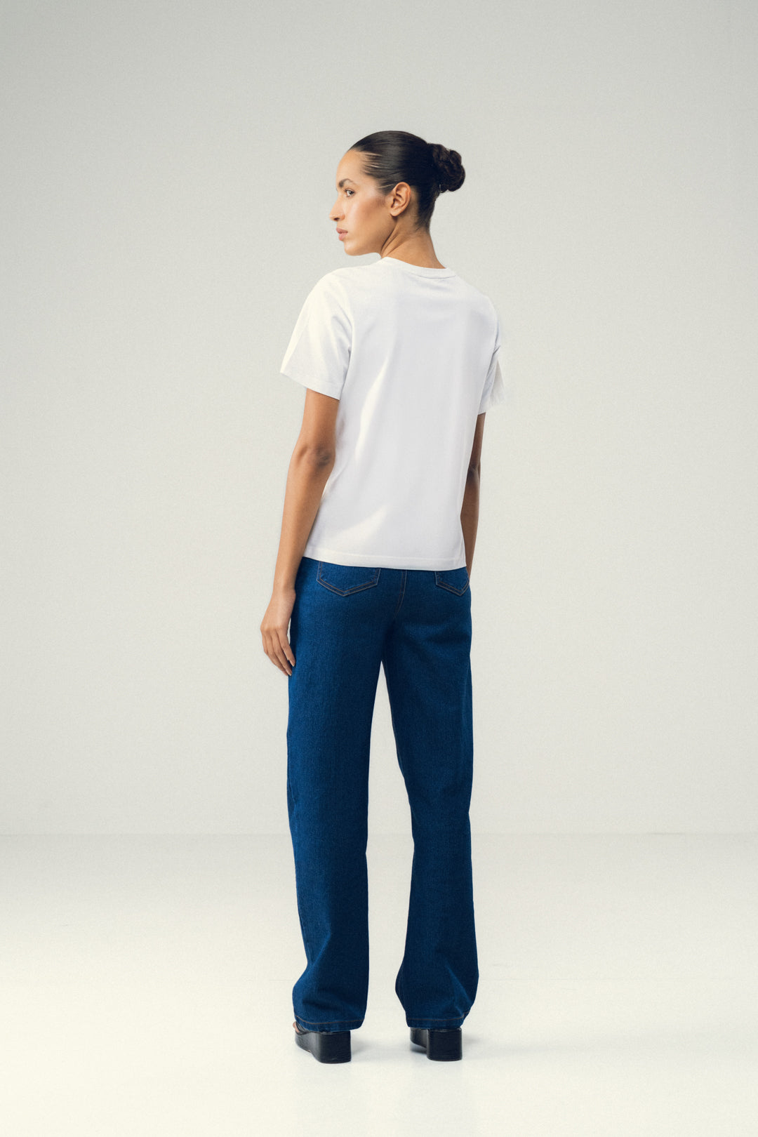 WHITE SLAY COTTON TEE