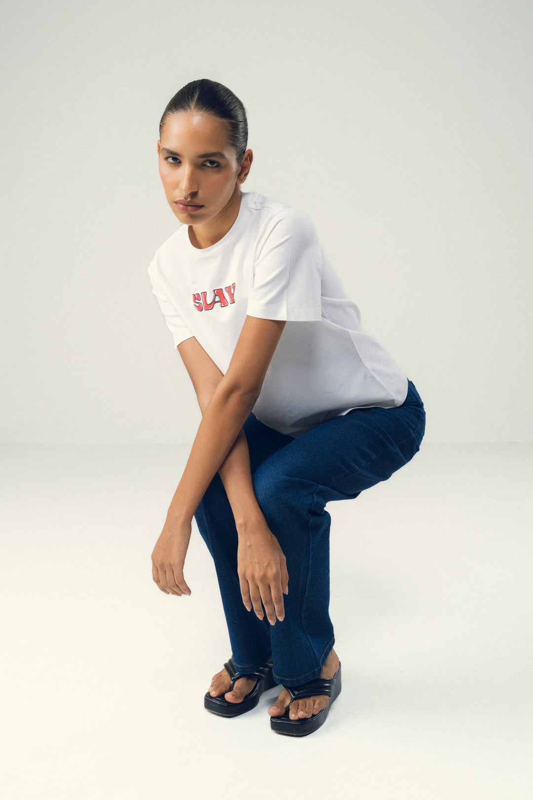 WHITE SLAY COTTON TEE