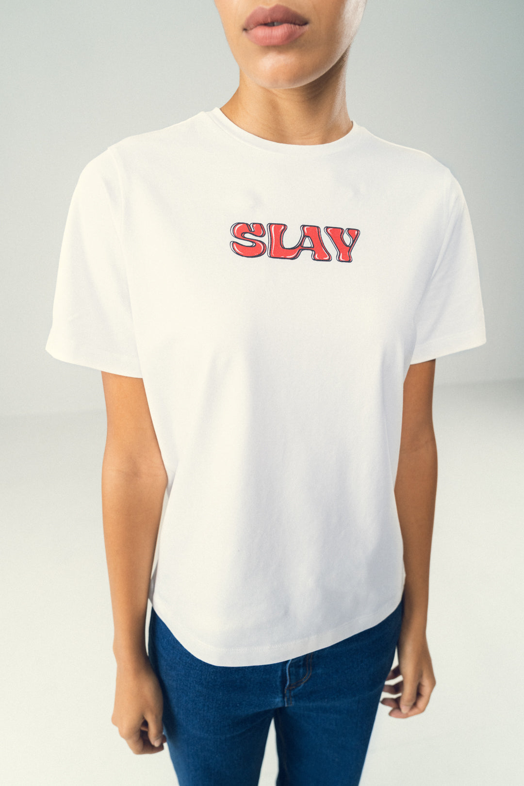 WHITE SLAY COTTON TEE