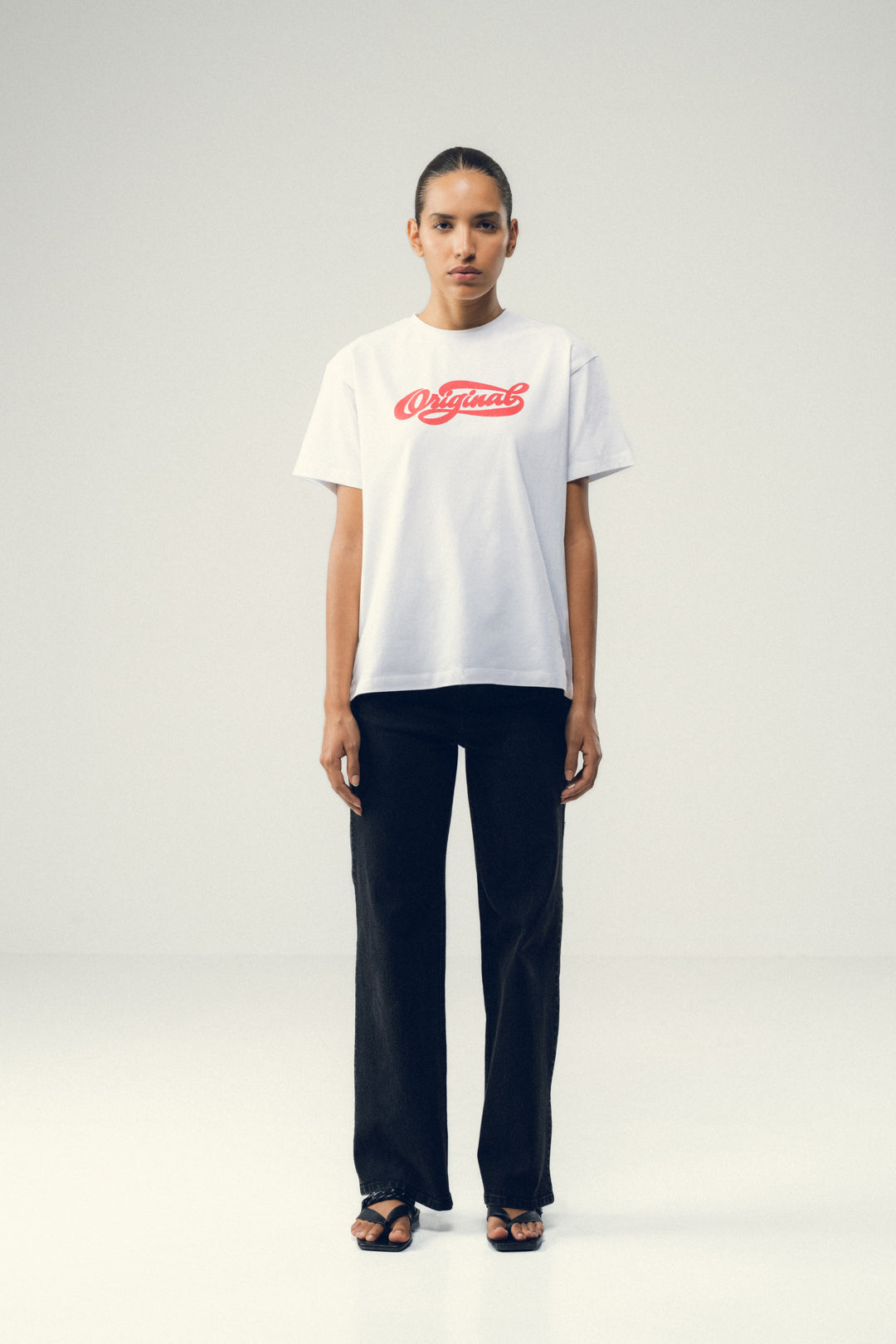WHITE GRAPHIC COTTON TEE