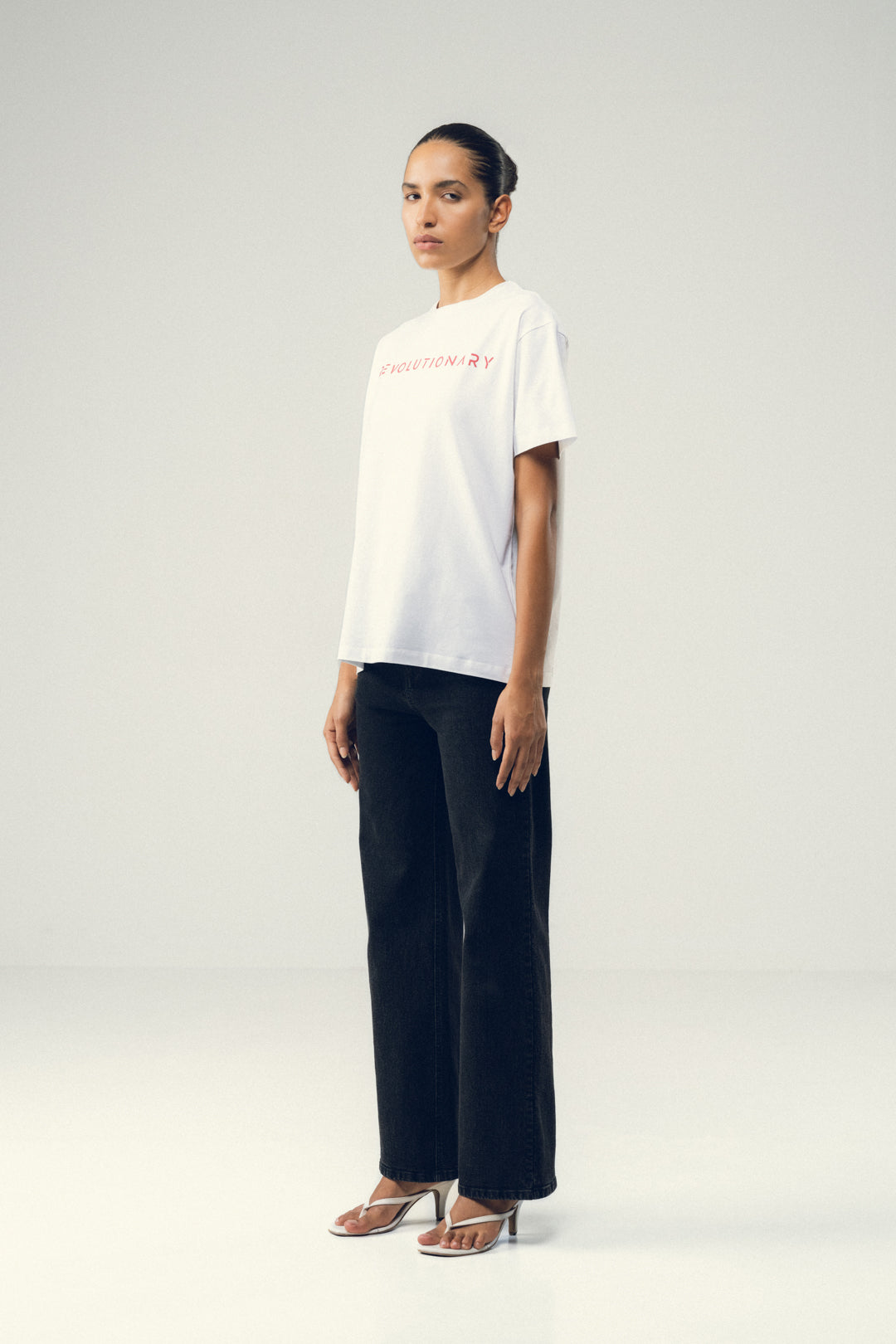 CLASSIC WHITE OVERSIZED  TEE