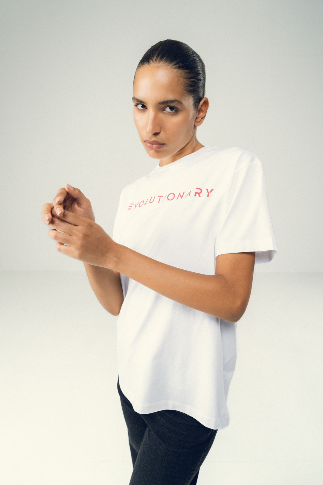 CLASSIC WHITE OVERSIZED  TEE