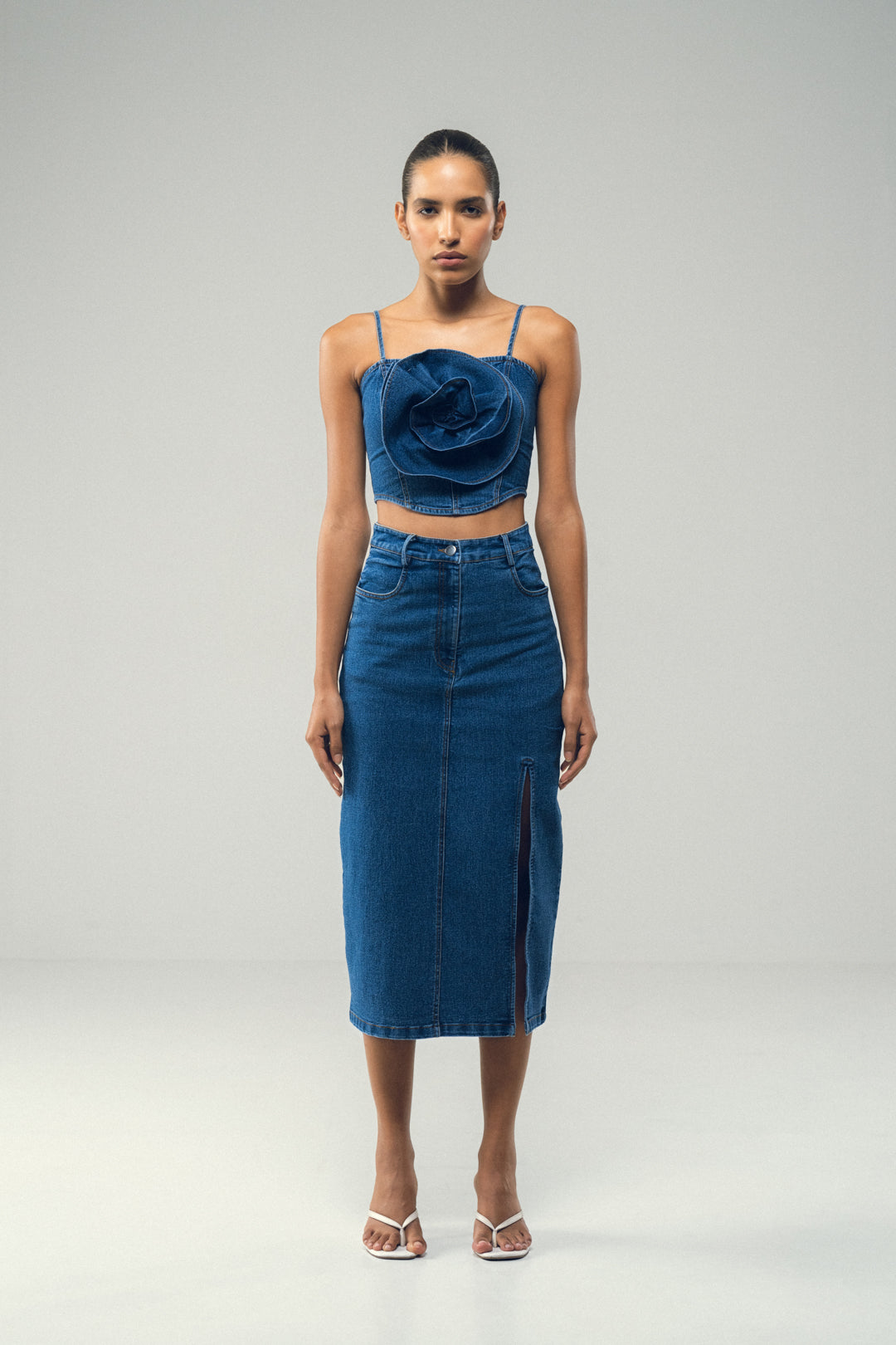 ROSETTE BLOOM DENIM TOP