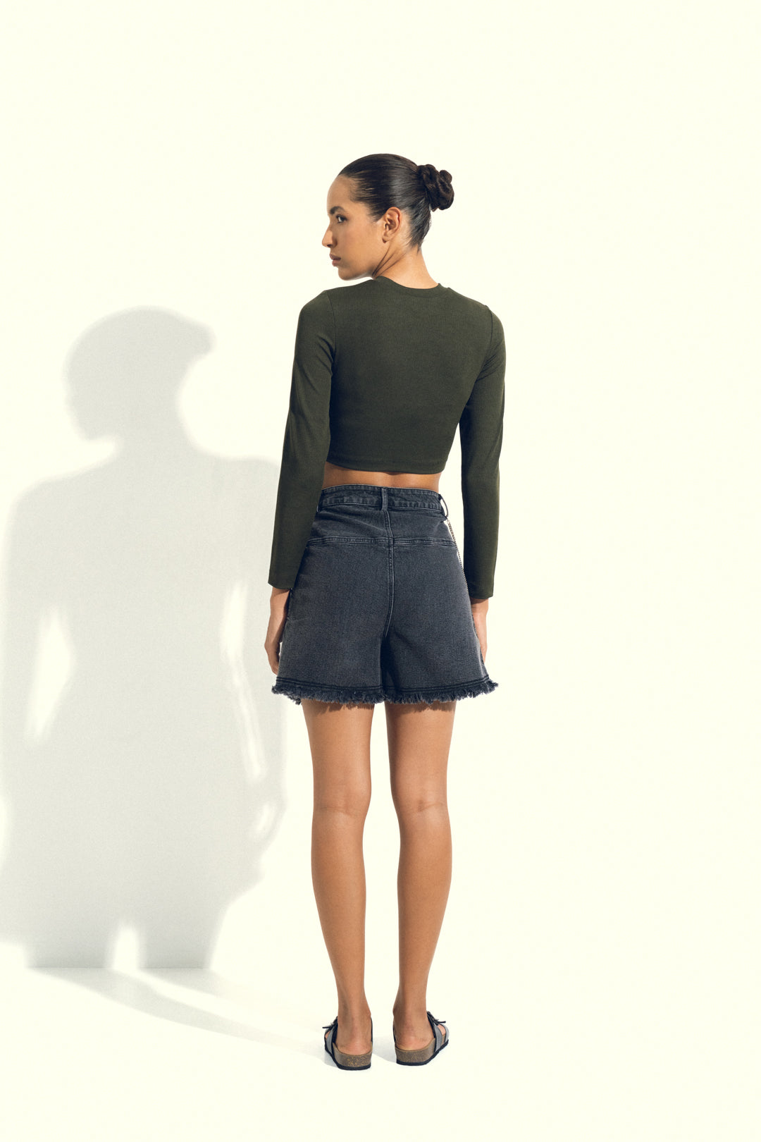 WASHED BLACK UTILITY SHORTS