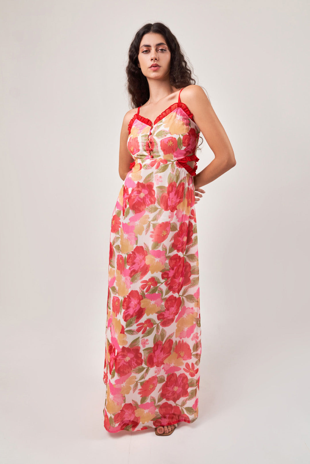 FLORAL MAXI DRESS