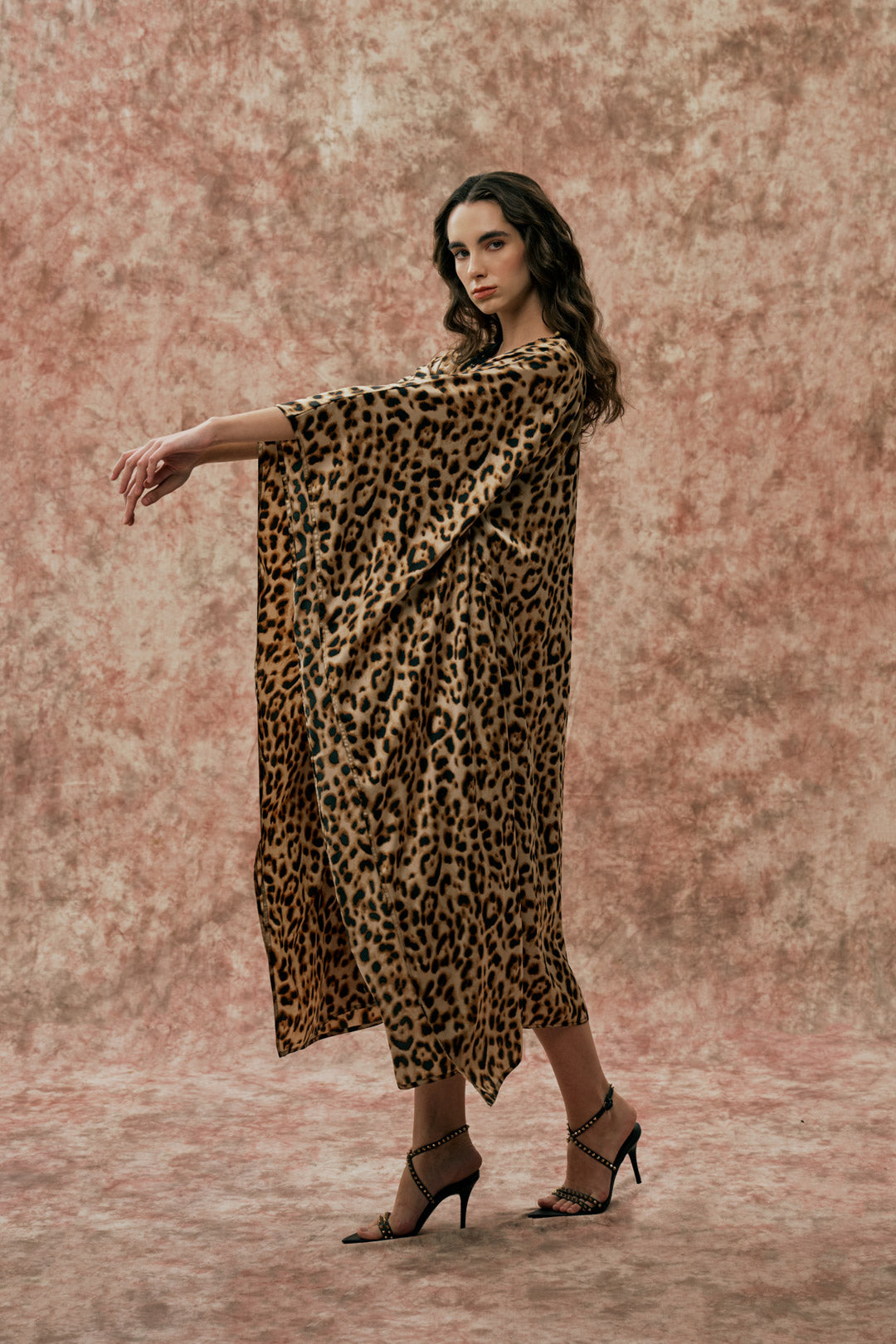 LEOPARD PRINT KAFTAN