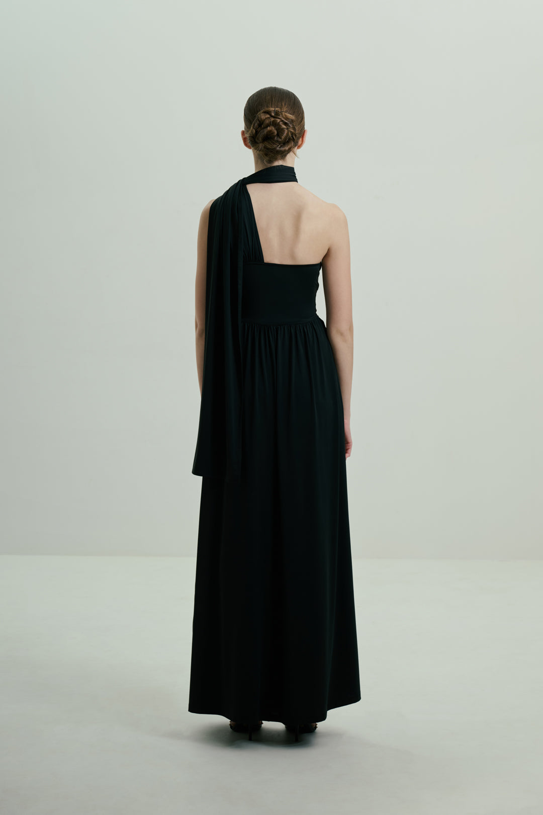 BLACK ONE-SHOULDER DRAPED GOWN WITH EMBELLISHED WAIST