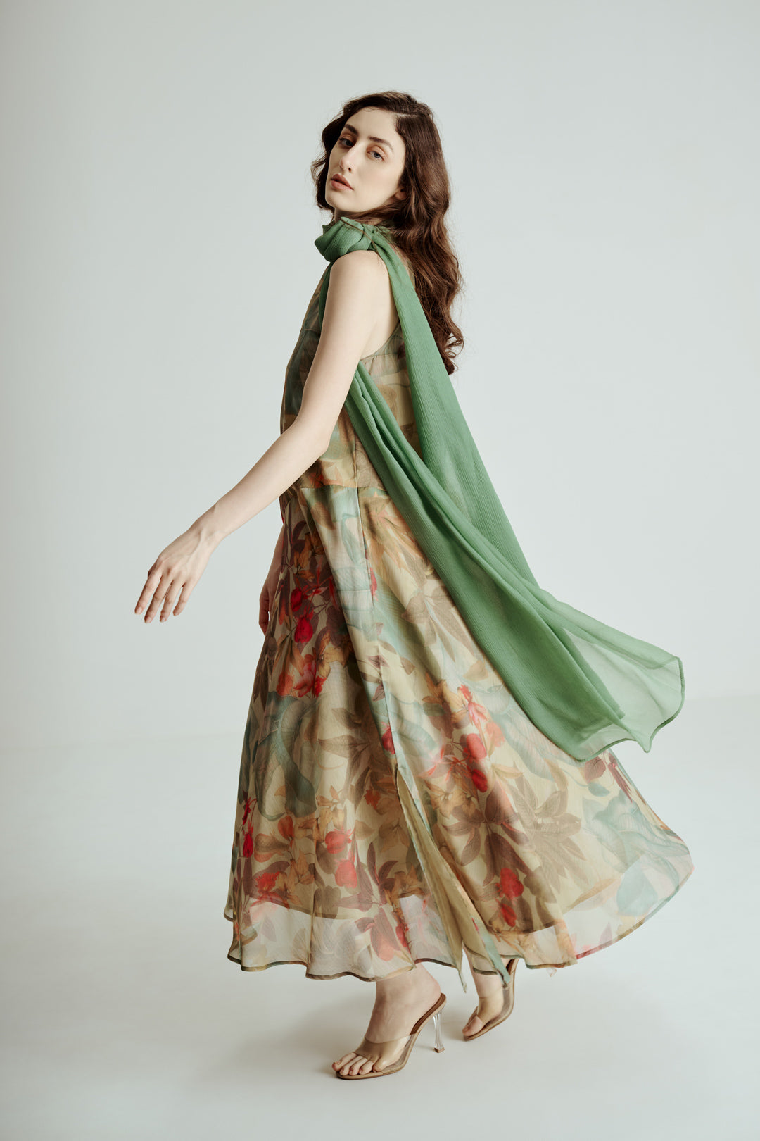 HALTER NECK BOTANICAL PRINT MIDI DRESS