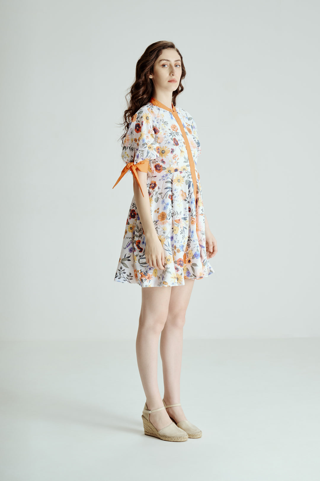 FLORAL PUFF MINI DRESS