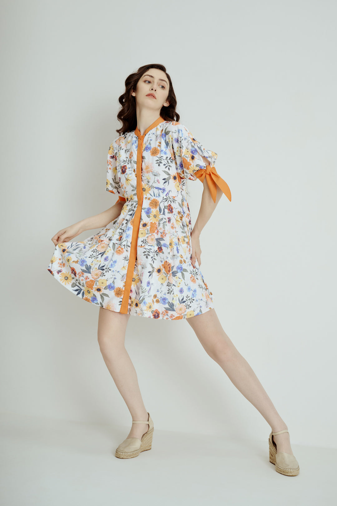 FLORAL PUFF MINI DRESS