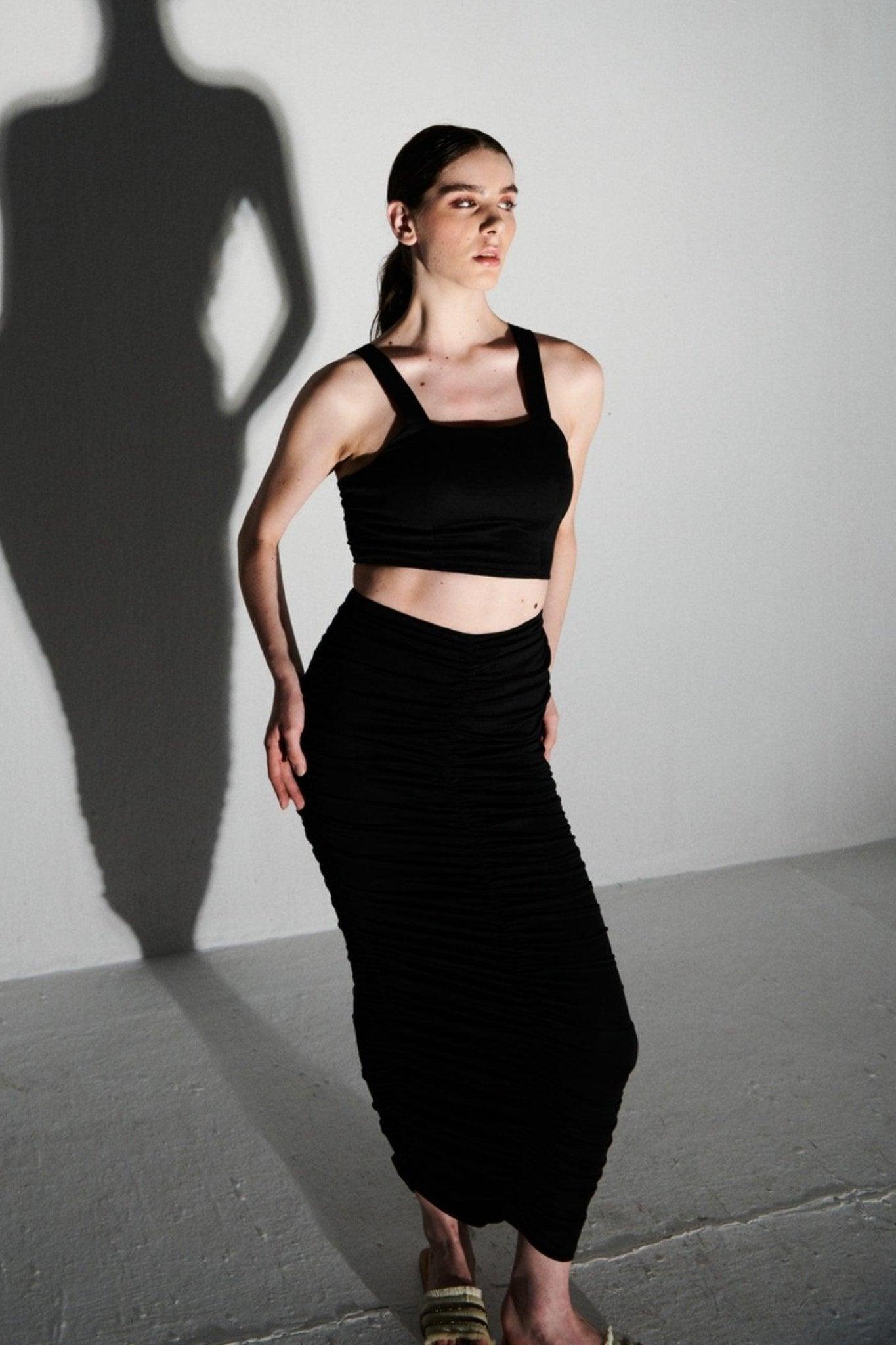 Black Crop Top - Sotbella