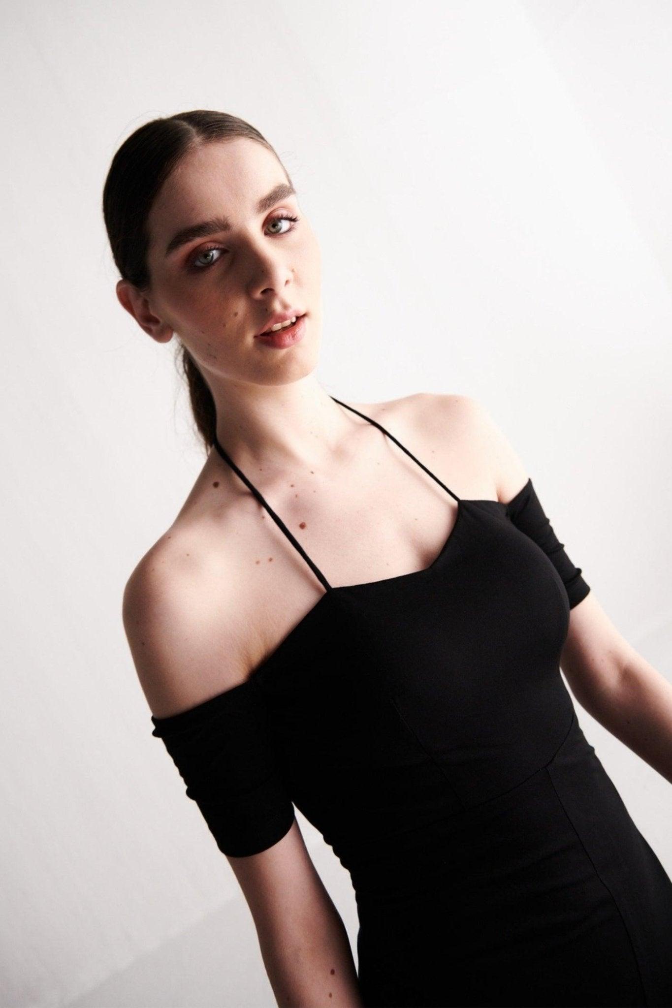 Black Jumpsuit With Slits - Sotbella