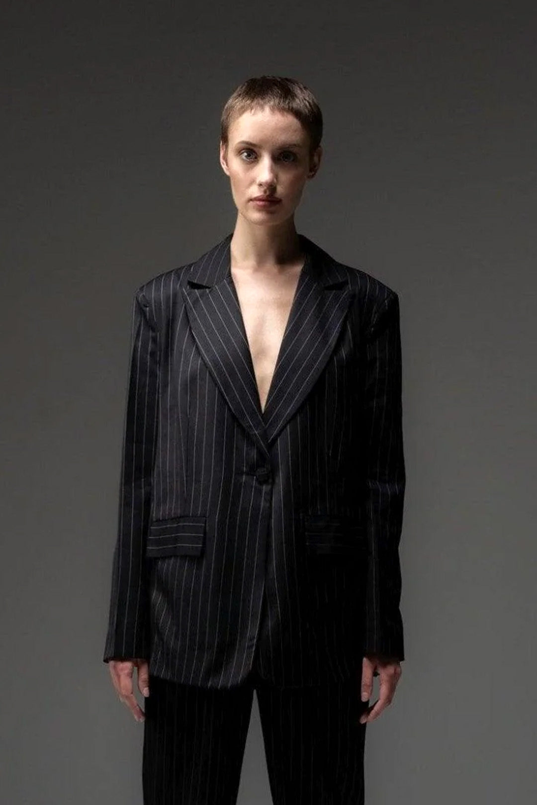 BLACK PINSTRIPE BLAZER