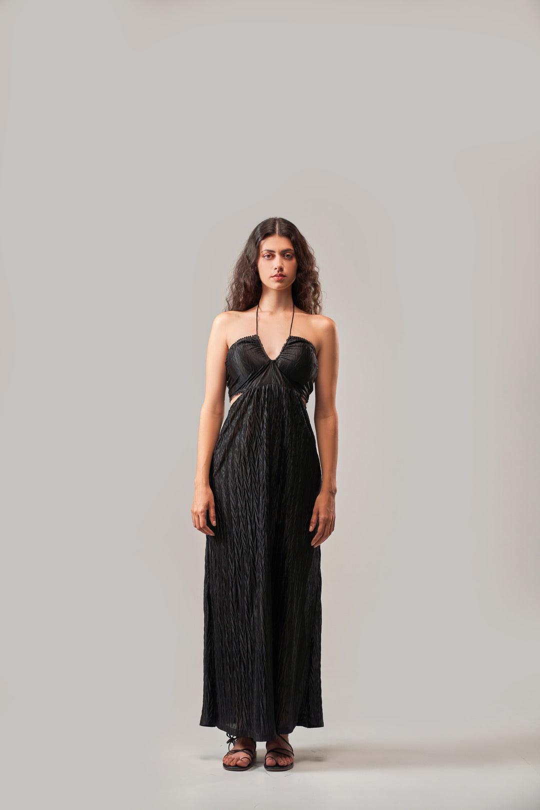 BLACK TEXTURED DRAWSTRING DETAIL DRESS - Sotbella