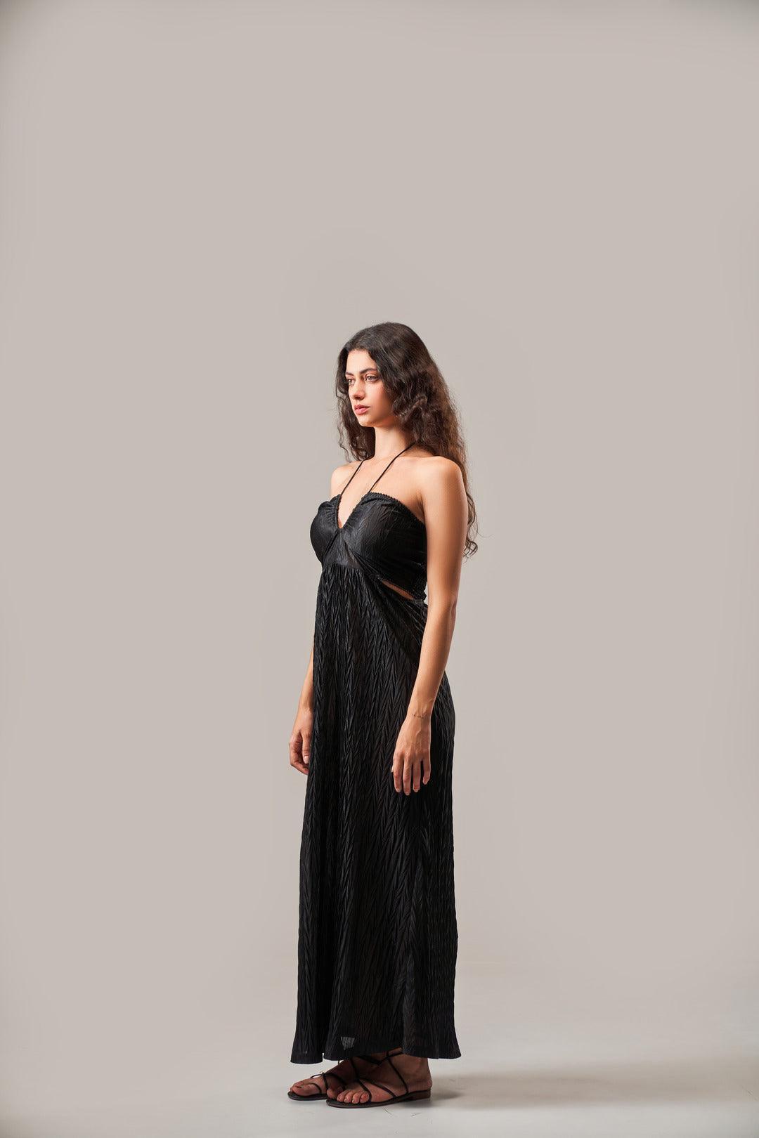 BLACK TEXTURED DRAWSTRING DETAIL DRESS - Sotbella