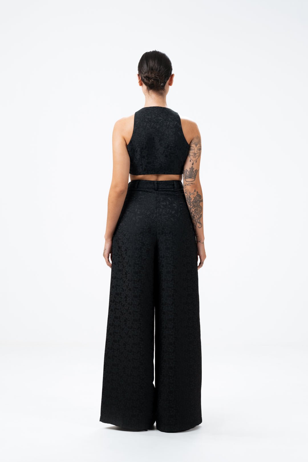 BLACK VEST AND WIDE - LEG PANT CO - ORD SET - Sotbella