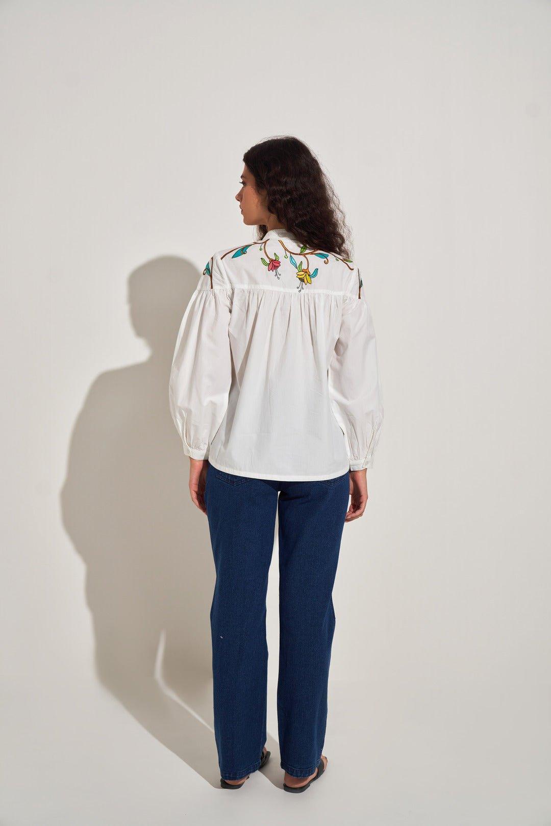 BLOOMING WHITE SHIRT - Sotbella