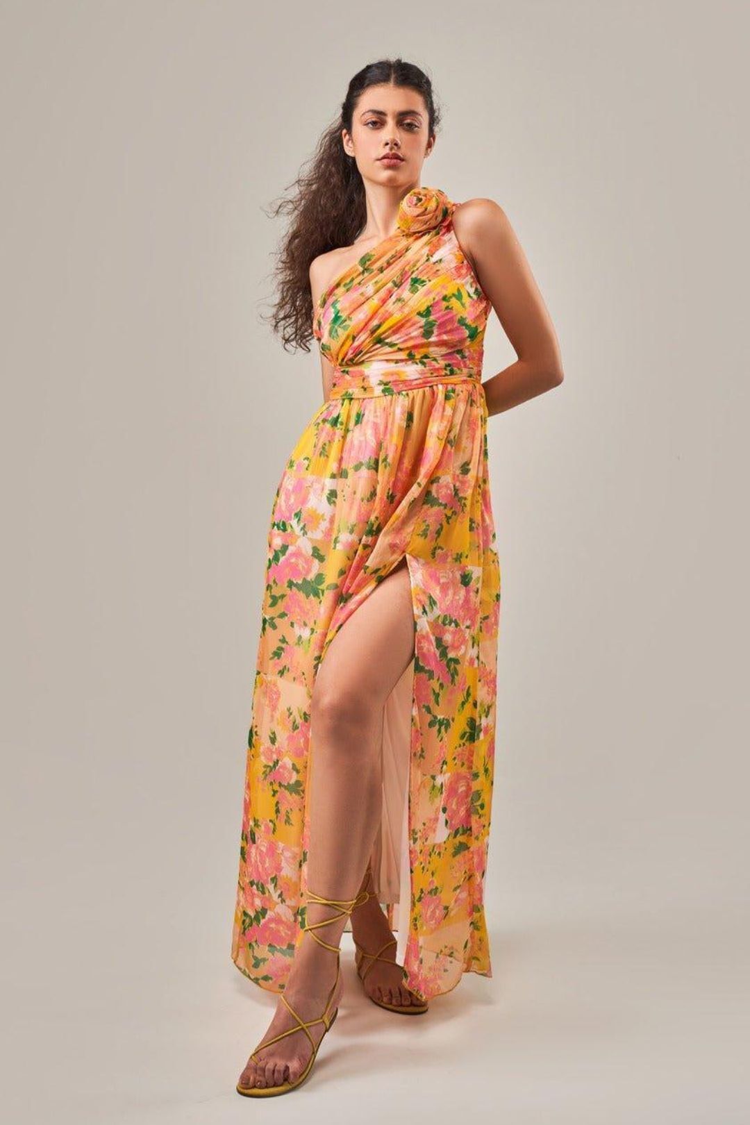 BLOOMINGDALE ROSE DETAIL ONE SHOULDER MAXI DRESS - Sotbella