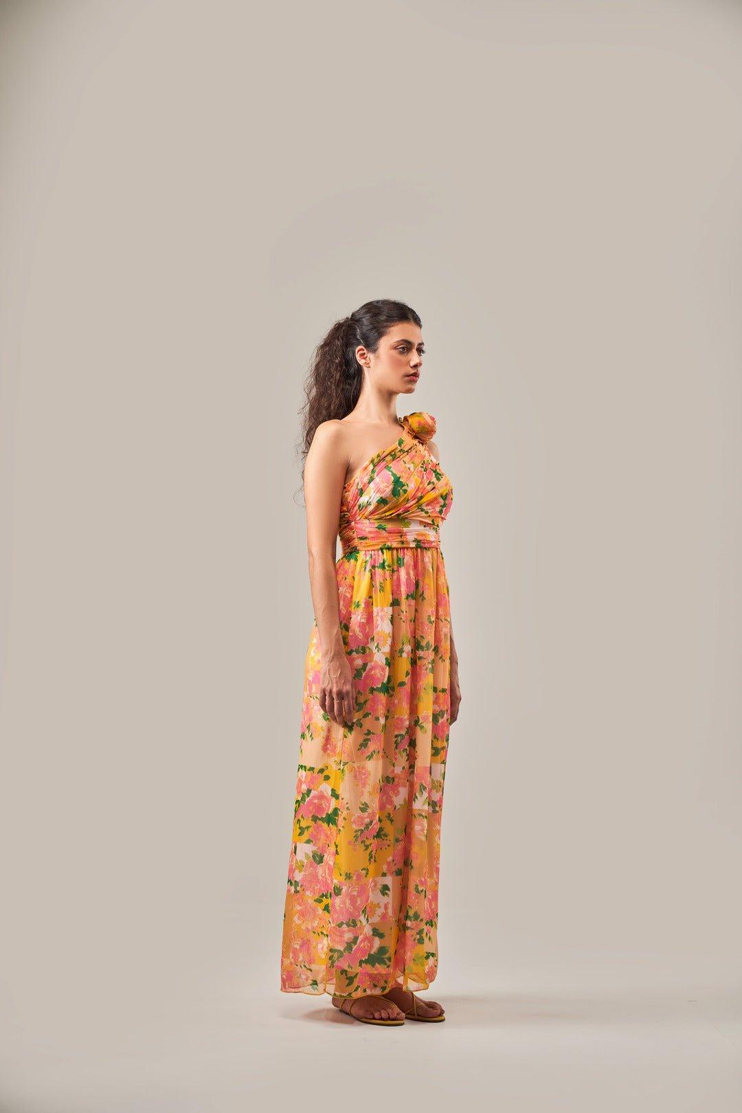 BLOOMINGDALE ROSE DETAIL ONE SHOULDER MAXI DRESS - Sotbella