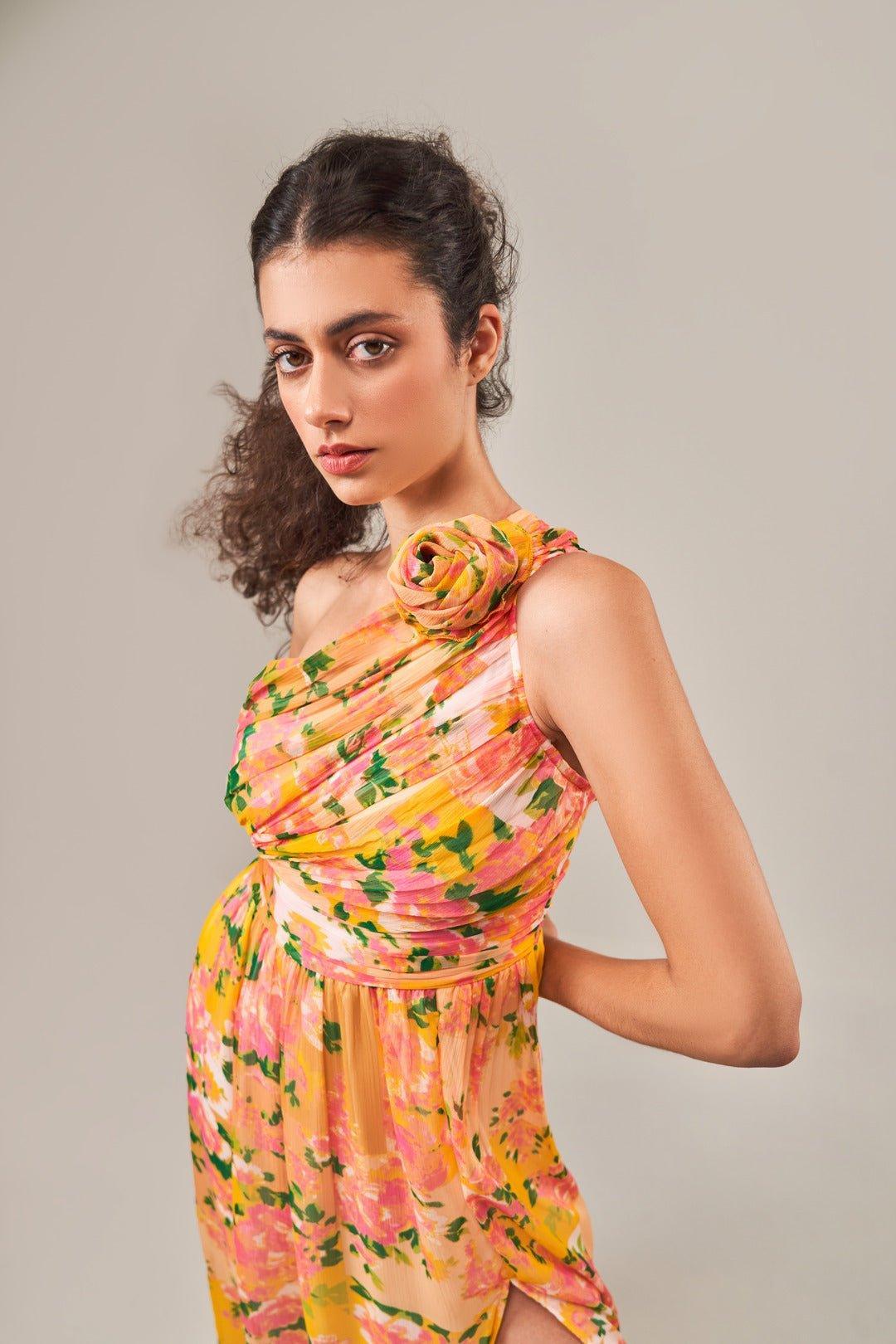 BLOOMINGDALE ROSE DETAIL ONE SHOULDER MAXI DRESS - Sotbella