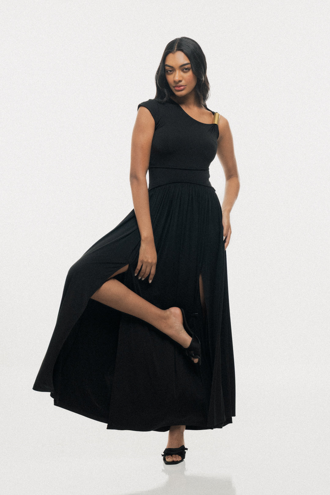 ONE-SHOULDER PLEATED MAXI DRESS