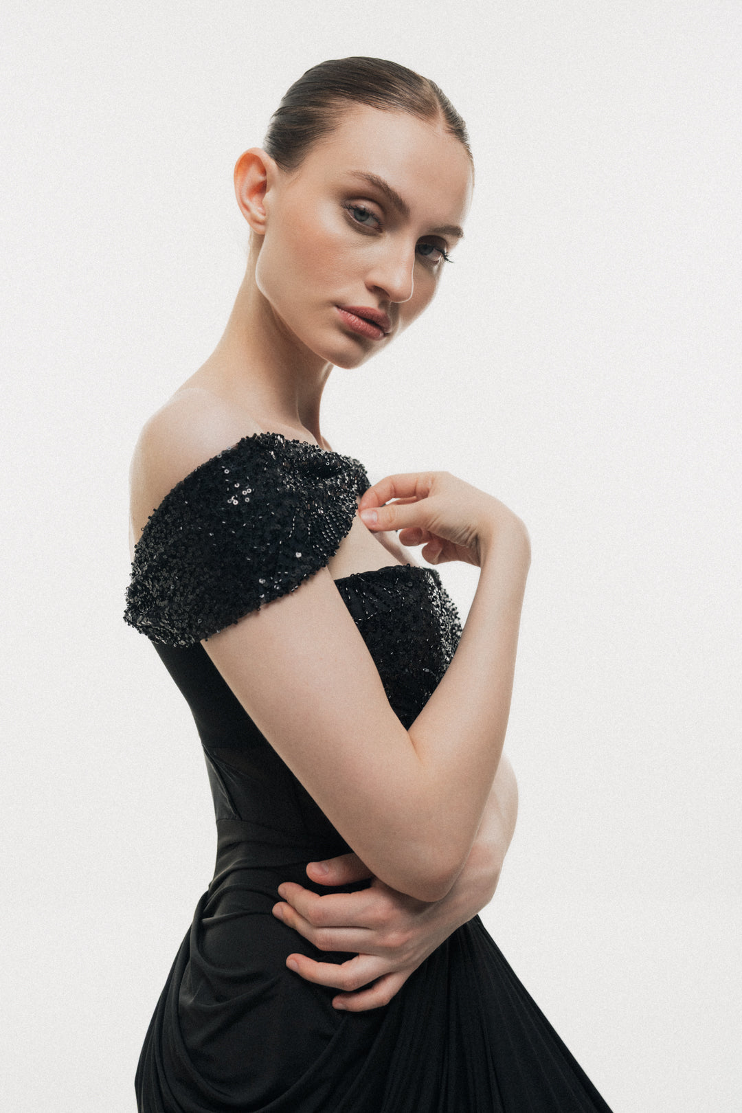 OFF-SHOULDER CORSET DRESS