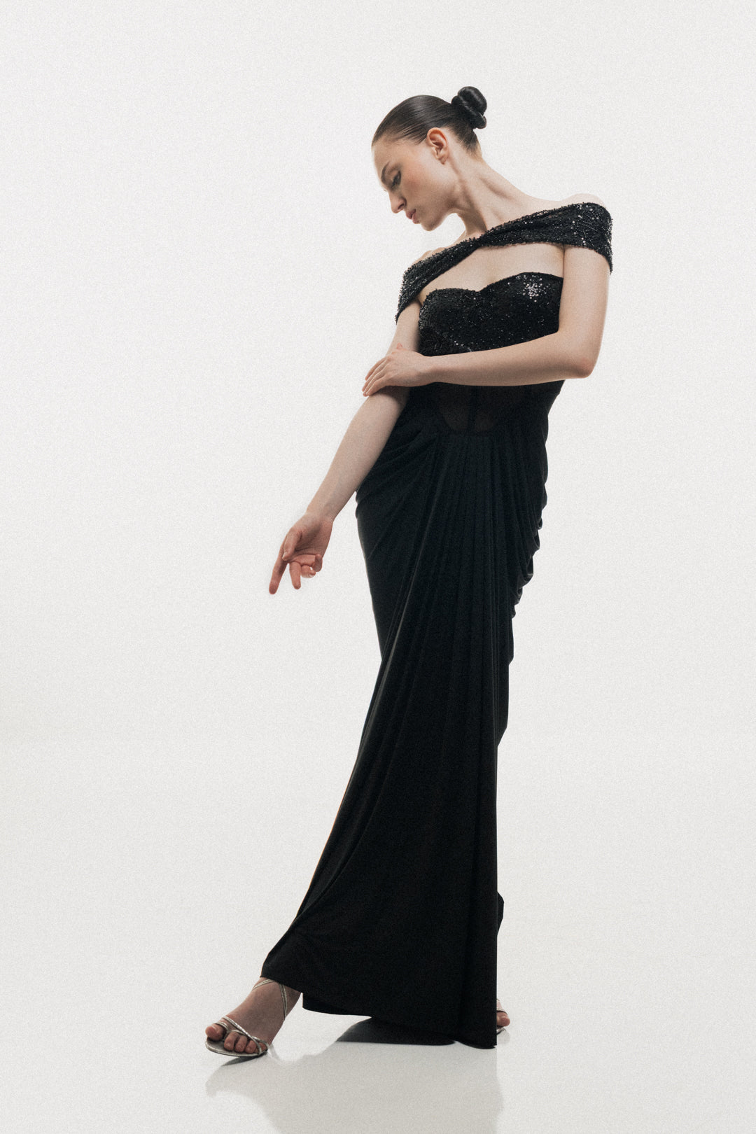 OFF-SHOULDER CORSET DRESS