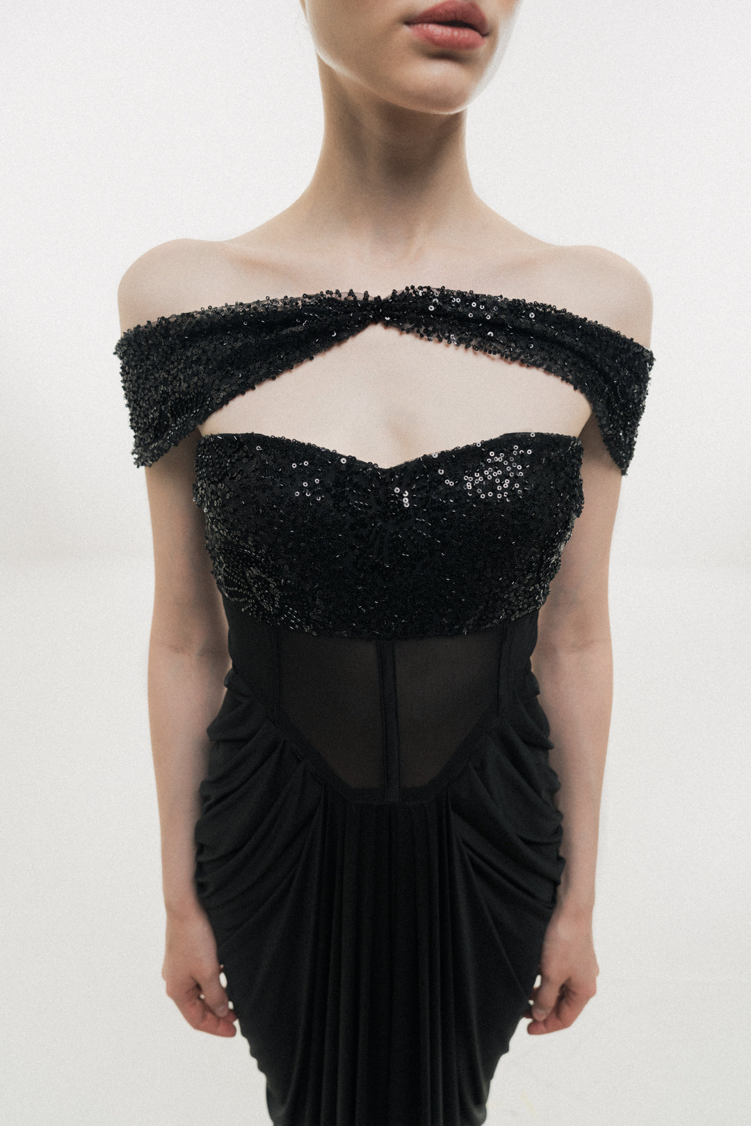 OFF-SHOULDER CORSET DRESS