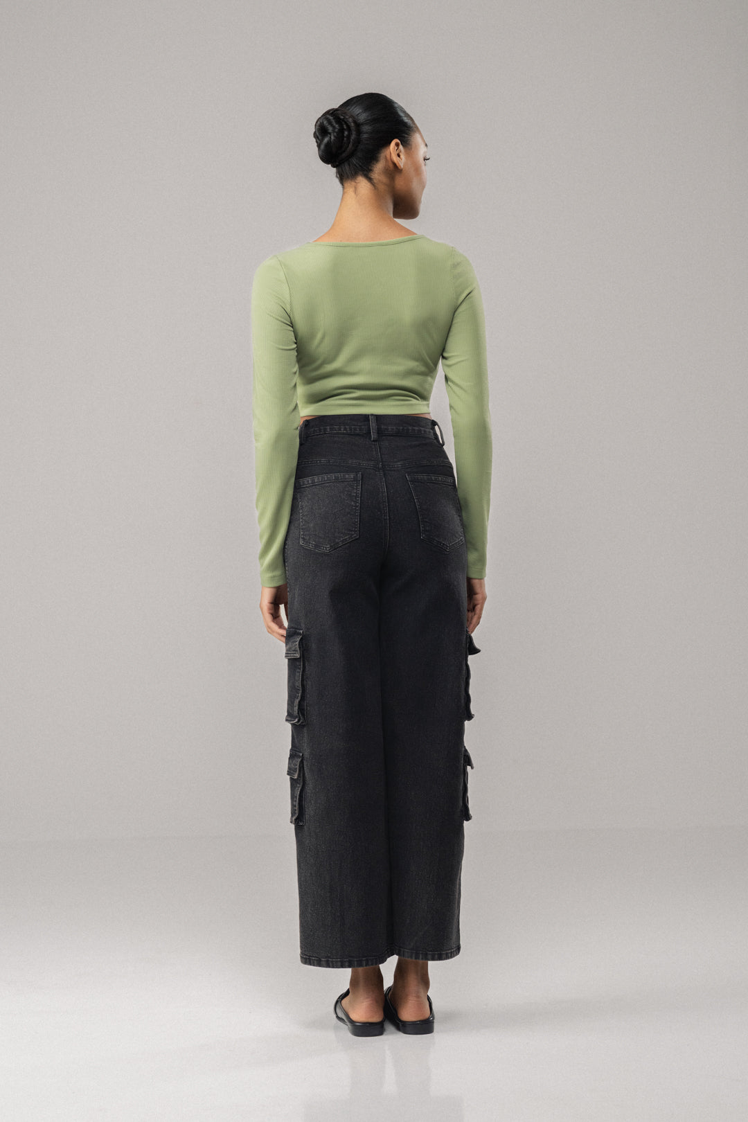 UTILITY CARGO DENIM JEANS