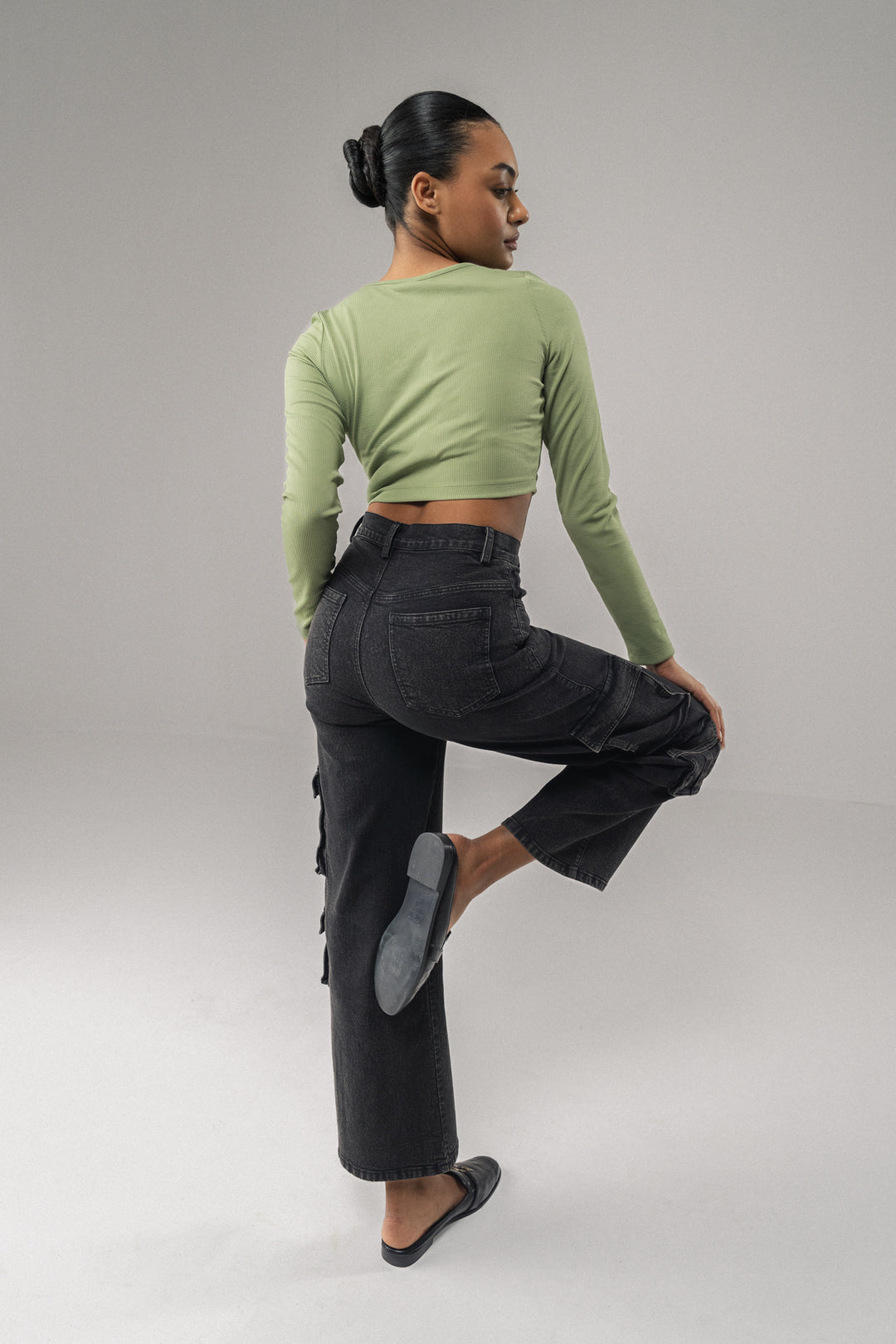 UTILITY CARGO DENIM JEANS