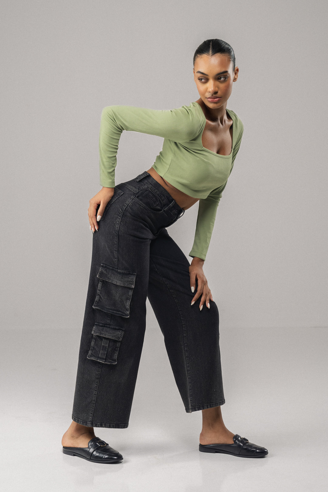 UTILITY CARGO DENIM JEANS