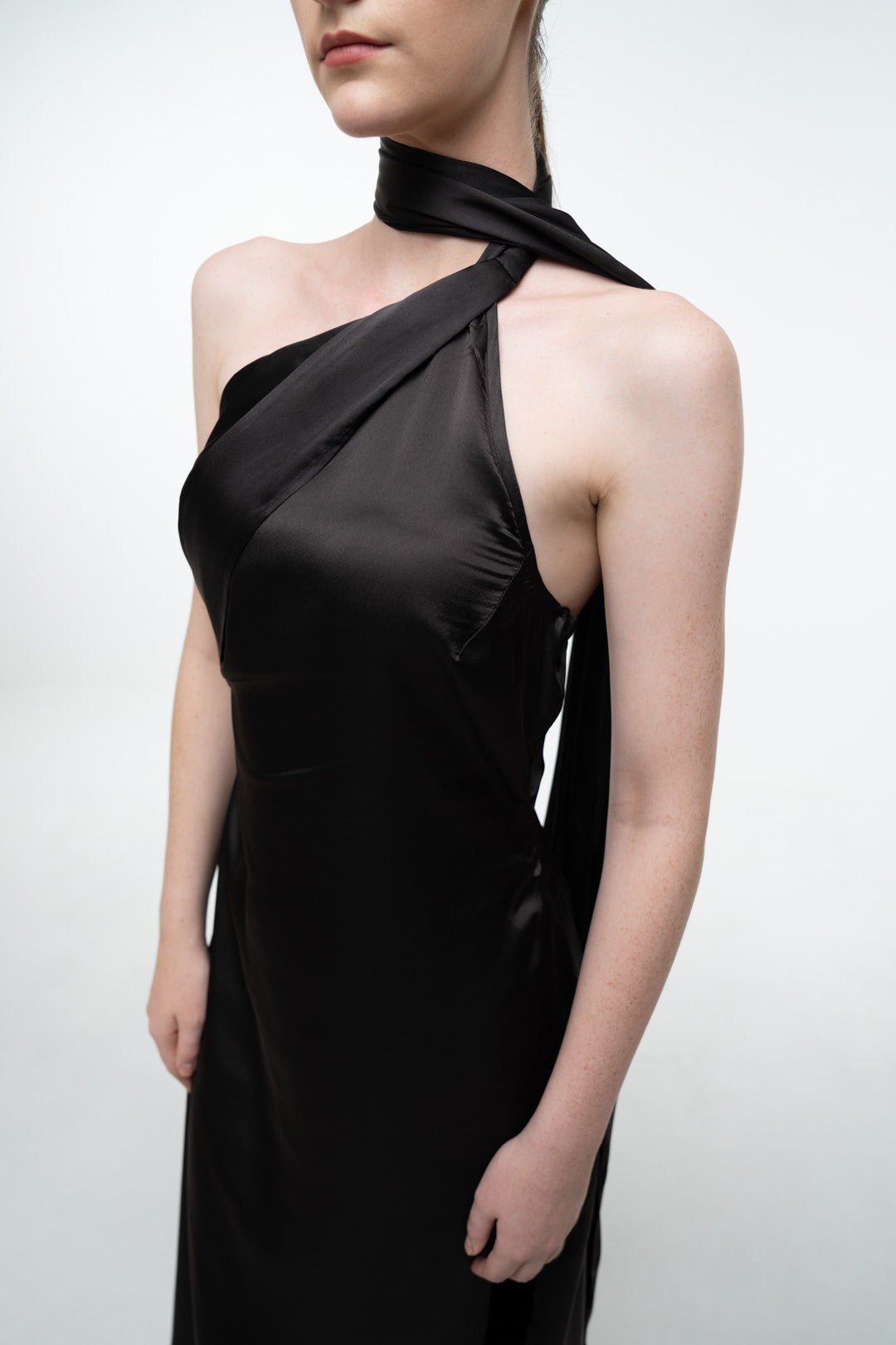 DRAPE SHAWL - NECK DRESS - Sotbella