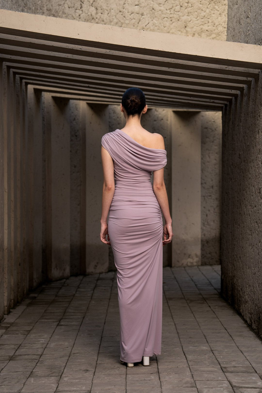 DRAPED DROP SHOULDER DRESS - Sotbella