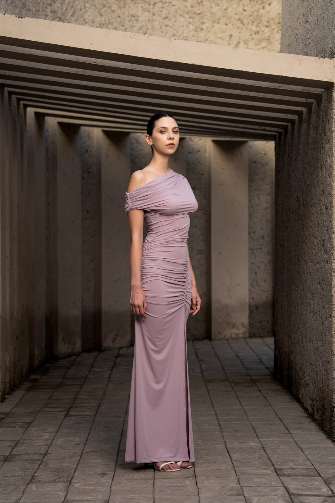 DRAPED DROP SHOULDER DRESS - Sotbella