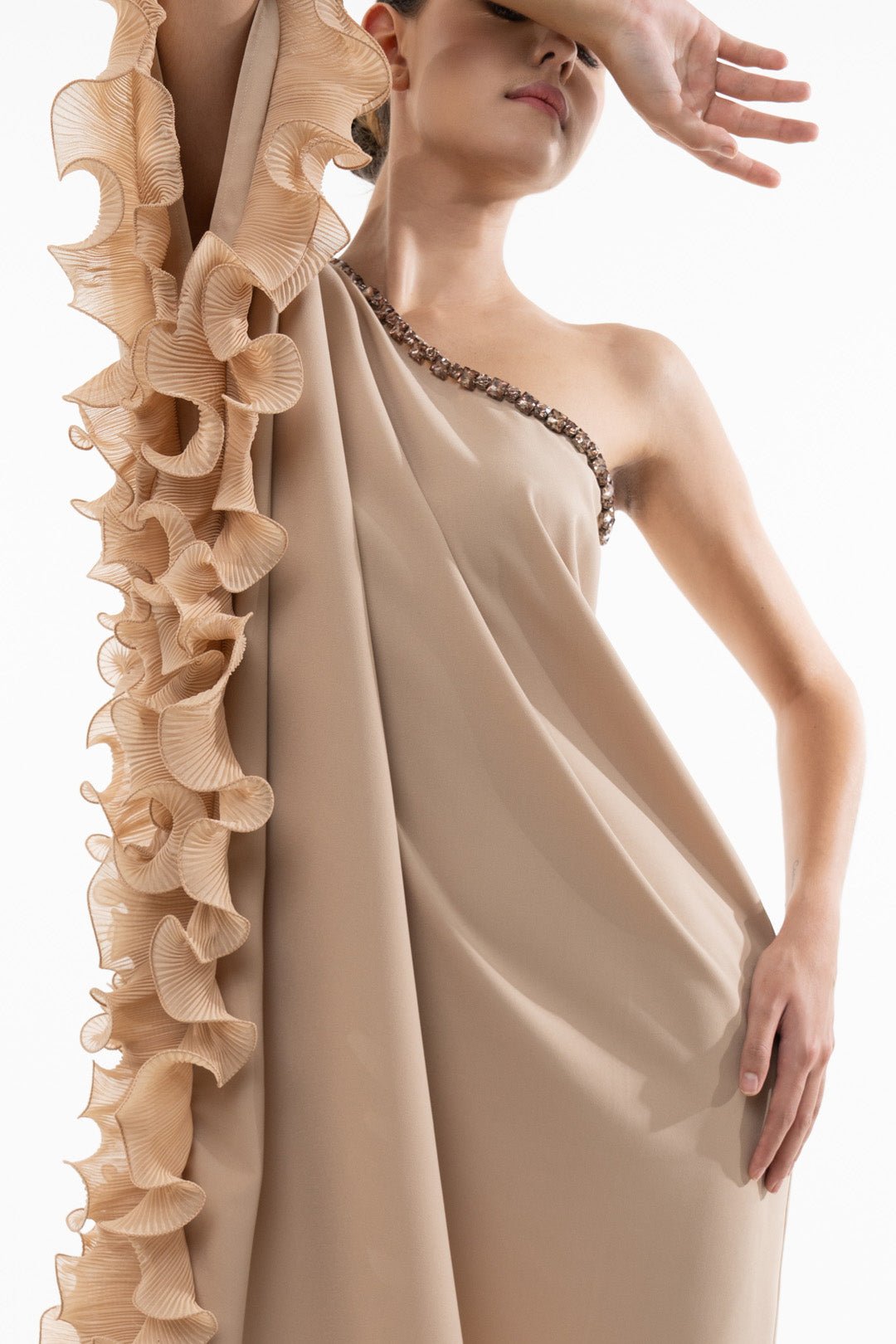 EMBELISHED ONE SHOULDER DRESS - Sotbella