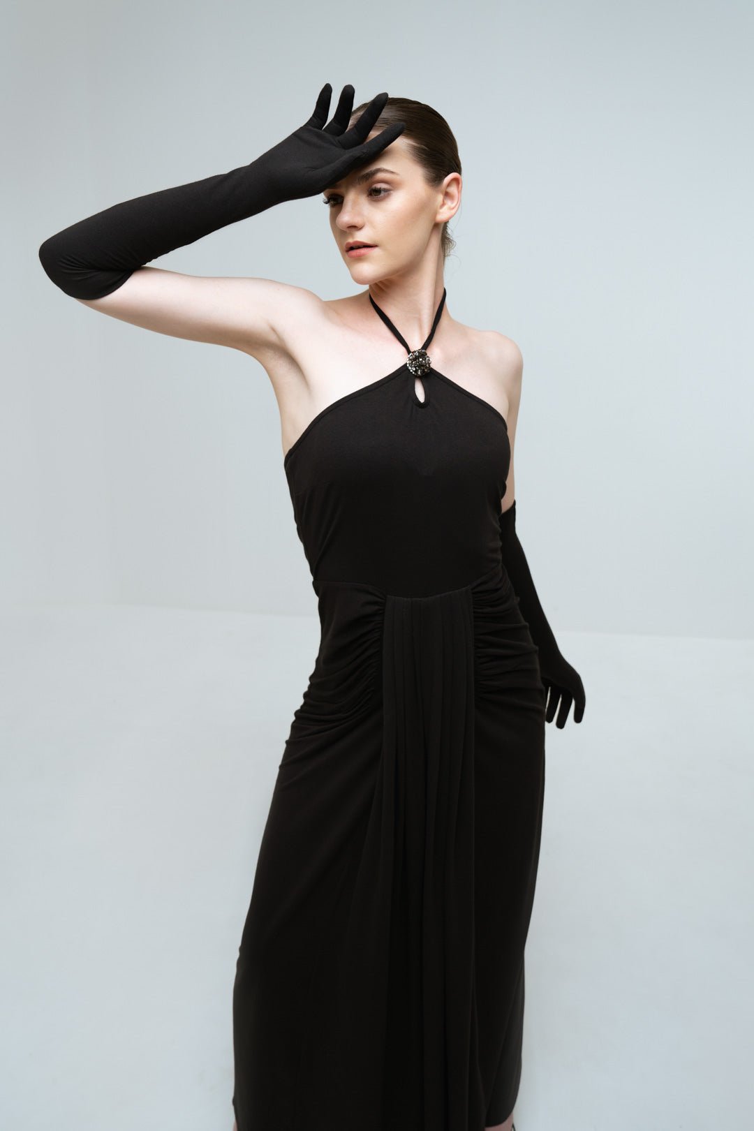 EMBELLISHED HALTER NECK DRESS - Sotbella