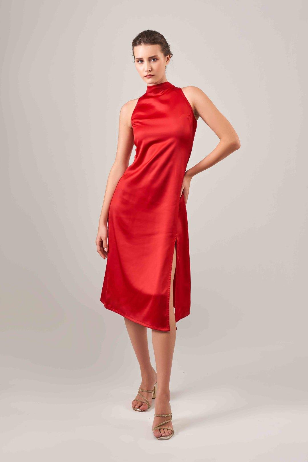 HALTER NECK SLIT DRESS - Sotbella