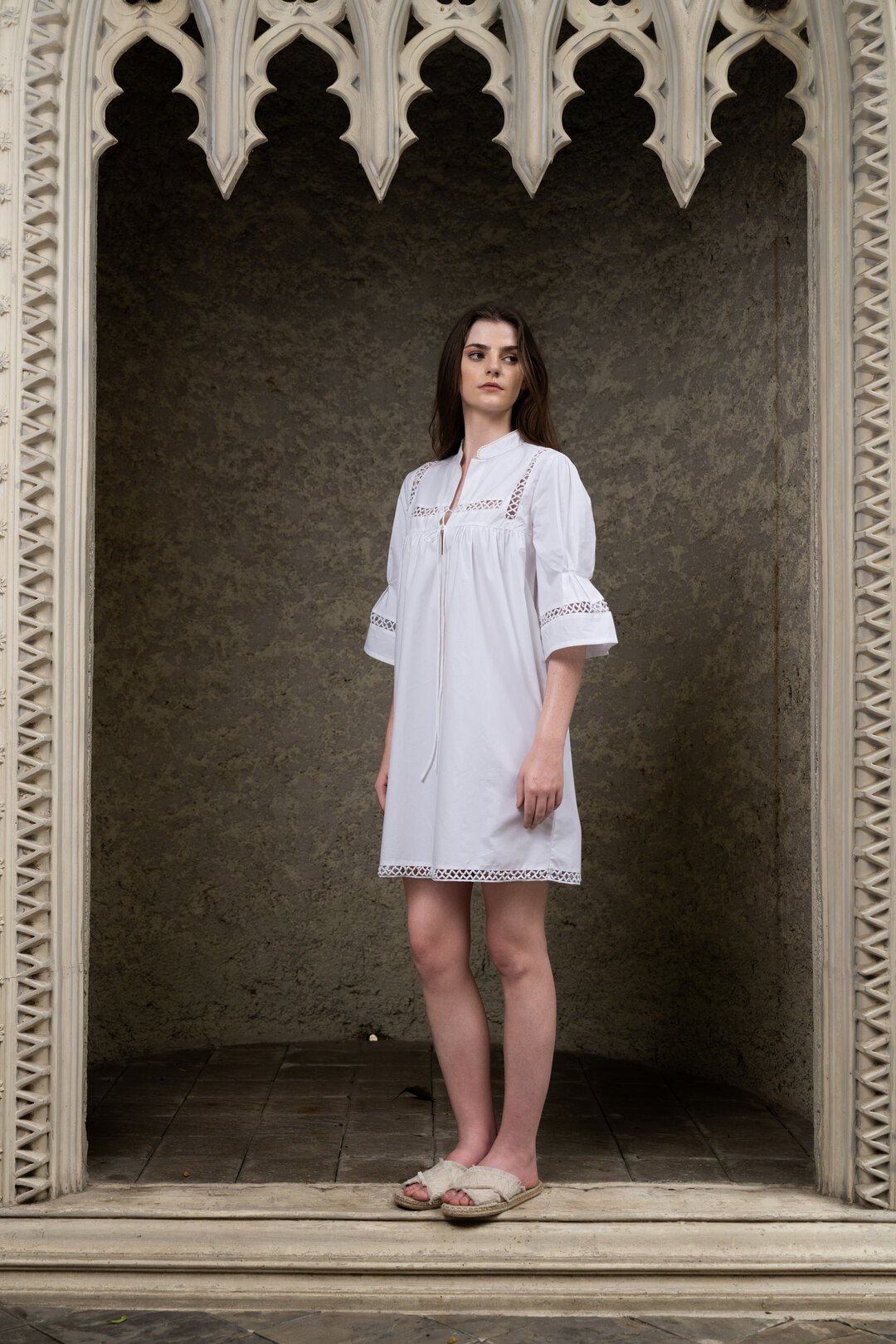 LADDER LACE TUNIC DRESS - Sotbella