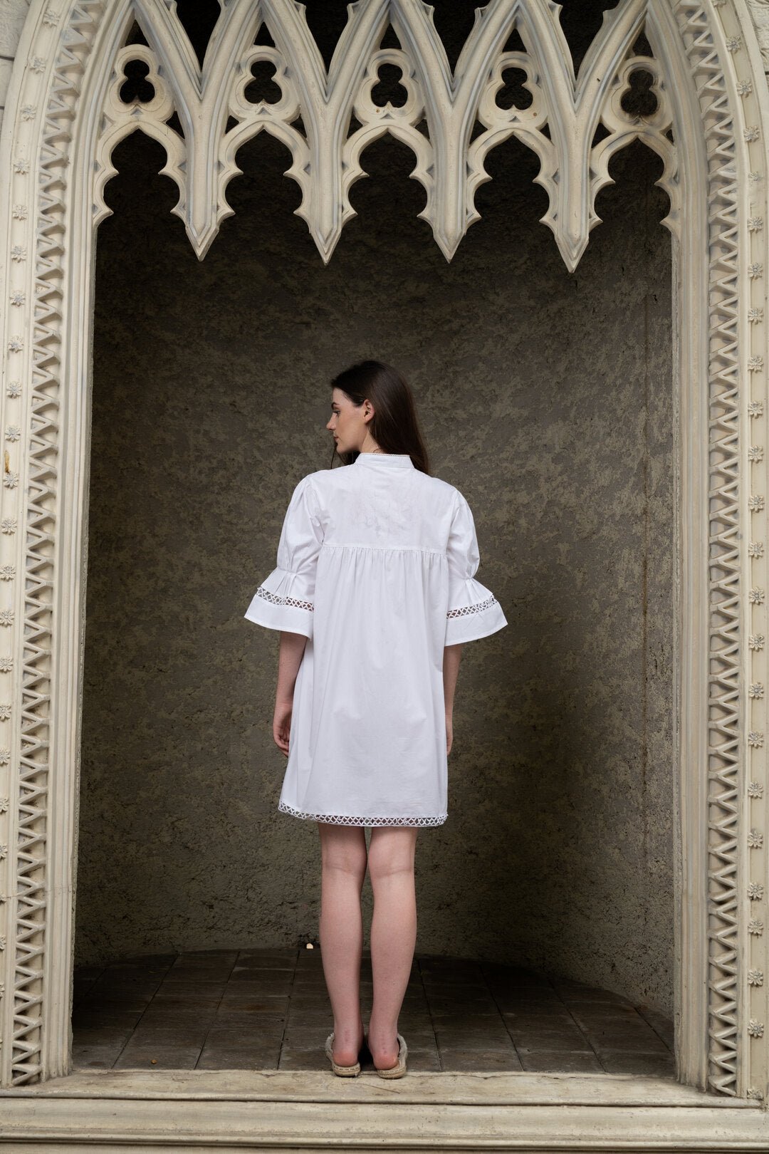 LADDER LACE TUNIC DRESS - Sotbella