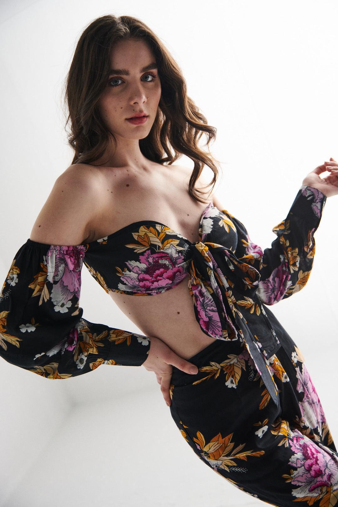 Off Shoulder Printed Crop Top - Sotbella