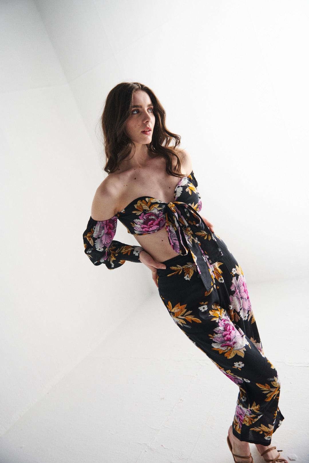 Off Shoulder Printed Crop Top - Sotbella