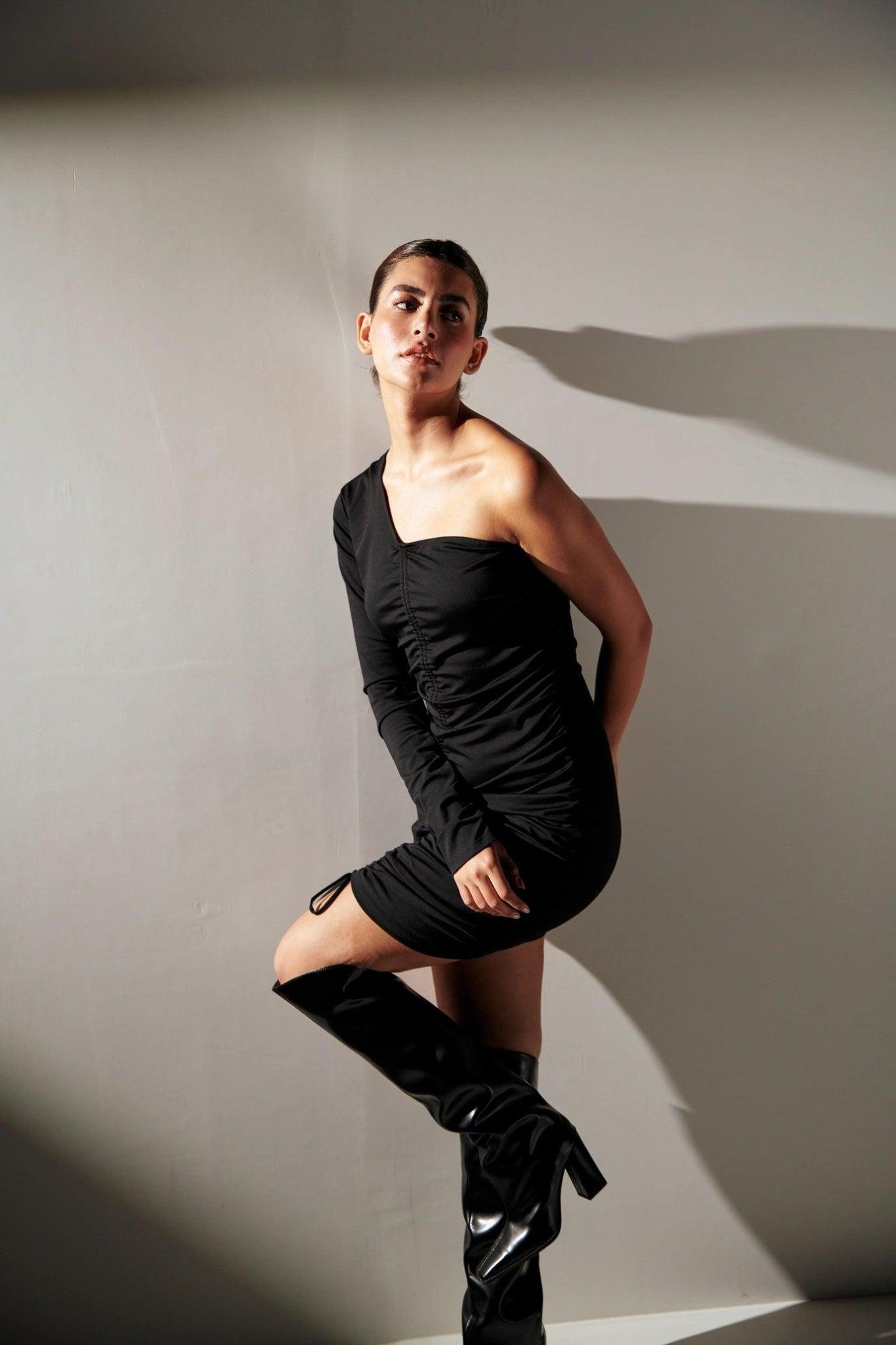 One Shoulder Noir Black Dress - Sotbella