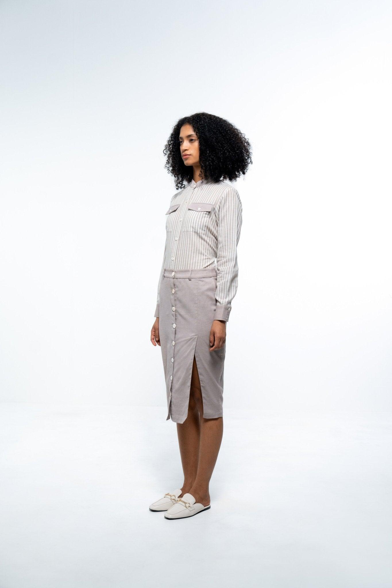 PENCIL SKIRT WITH BUTTON PLACKET AND SLIT - Sotbella
