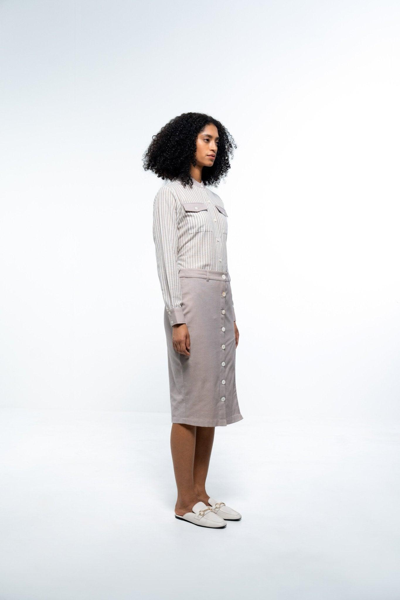 PENCIL SKIRT WITH BUTTON PLACKET AND SLIT - Sotbella