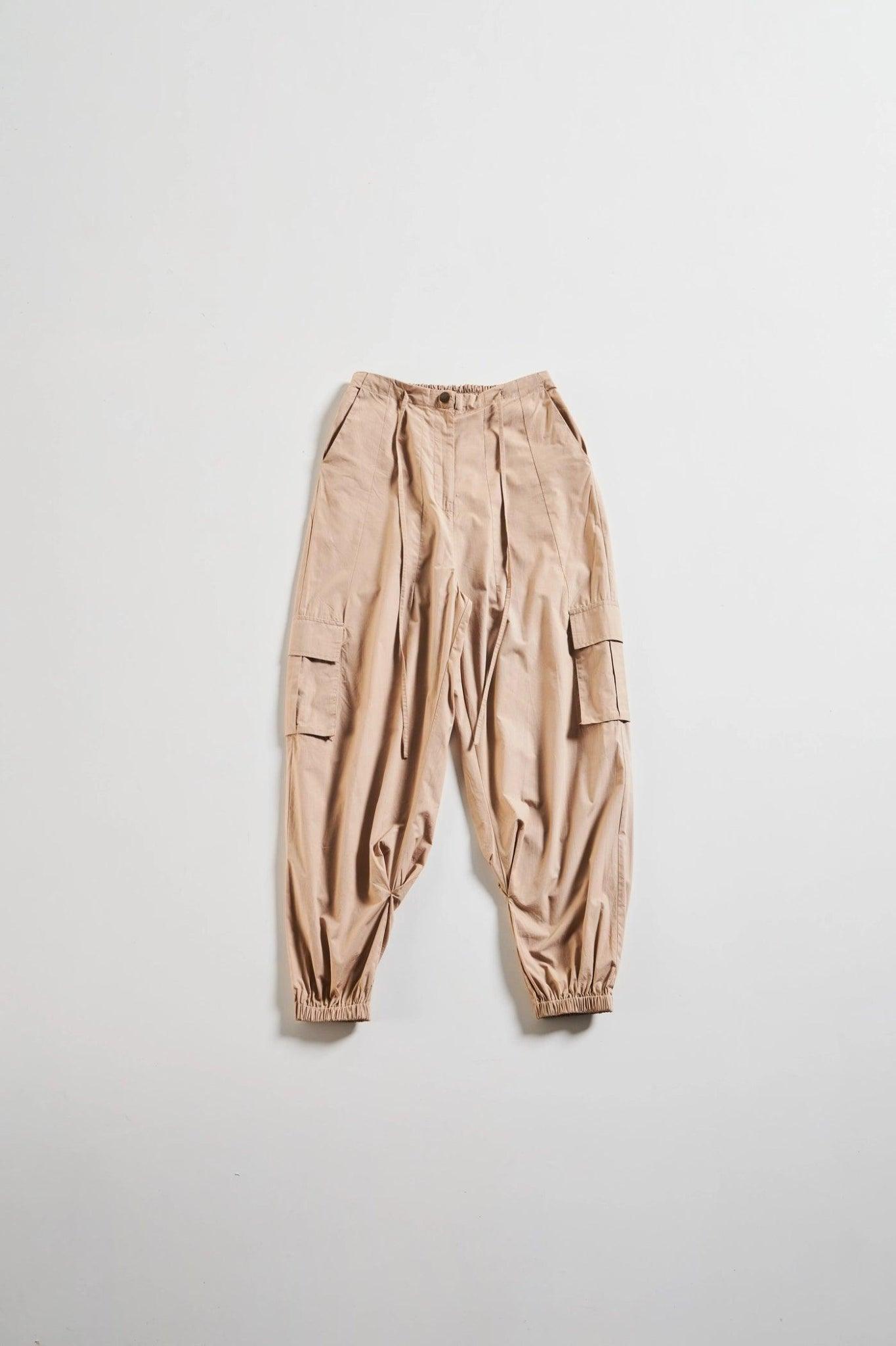 Set Of Halter Neck Top With Cargo Pants-Sotbella