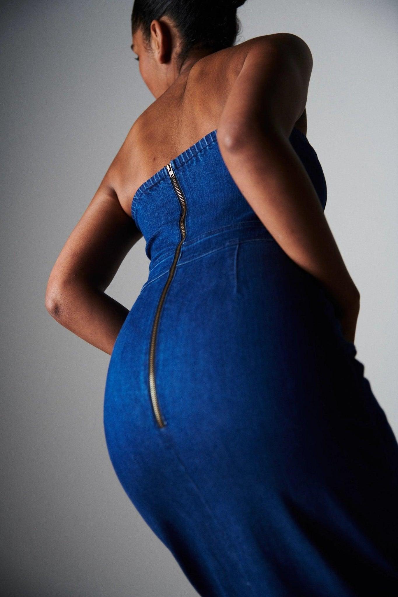 Sleeveless Denim Elegance-Sotbella