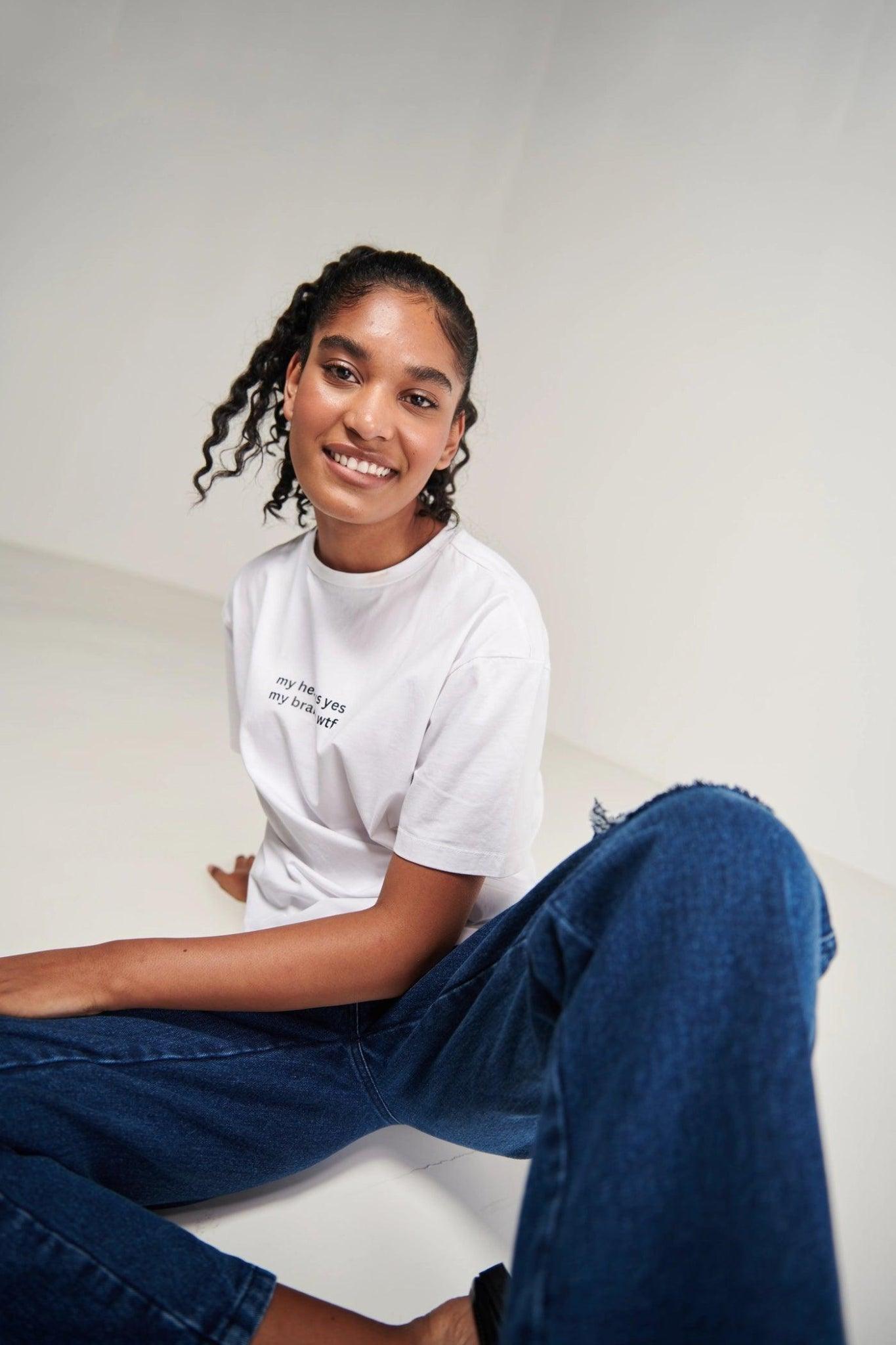 Straight Fit Ripped Denim-Sotbella